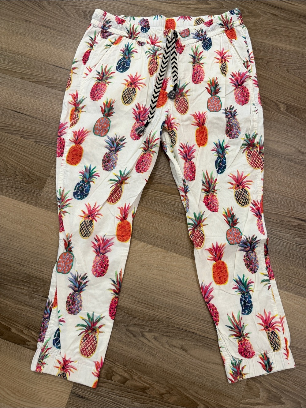 J. Crew White Pineapple Print Joggers